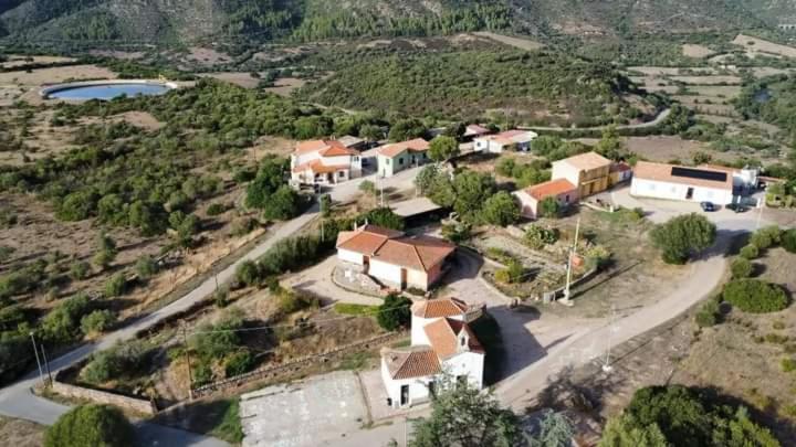 Pasare Glamping_Anglonaruralexperience Hotel Perfugas Exterior foto